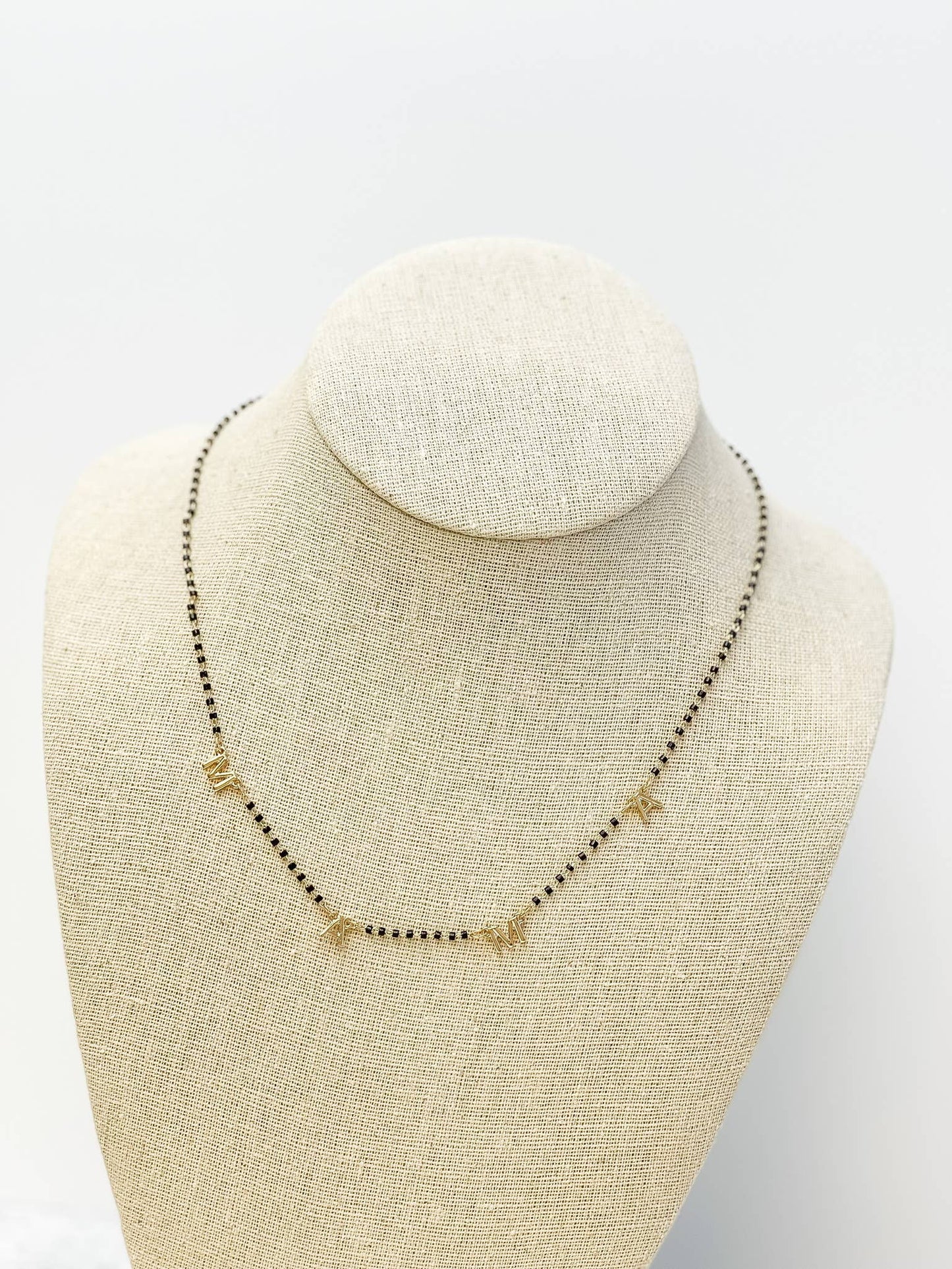 'Mama' Chain Necklaces